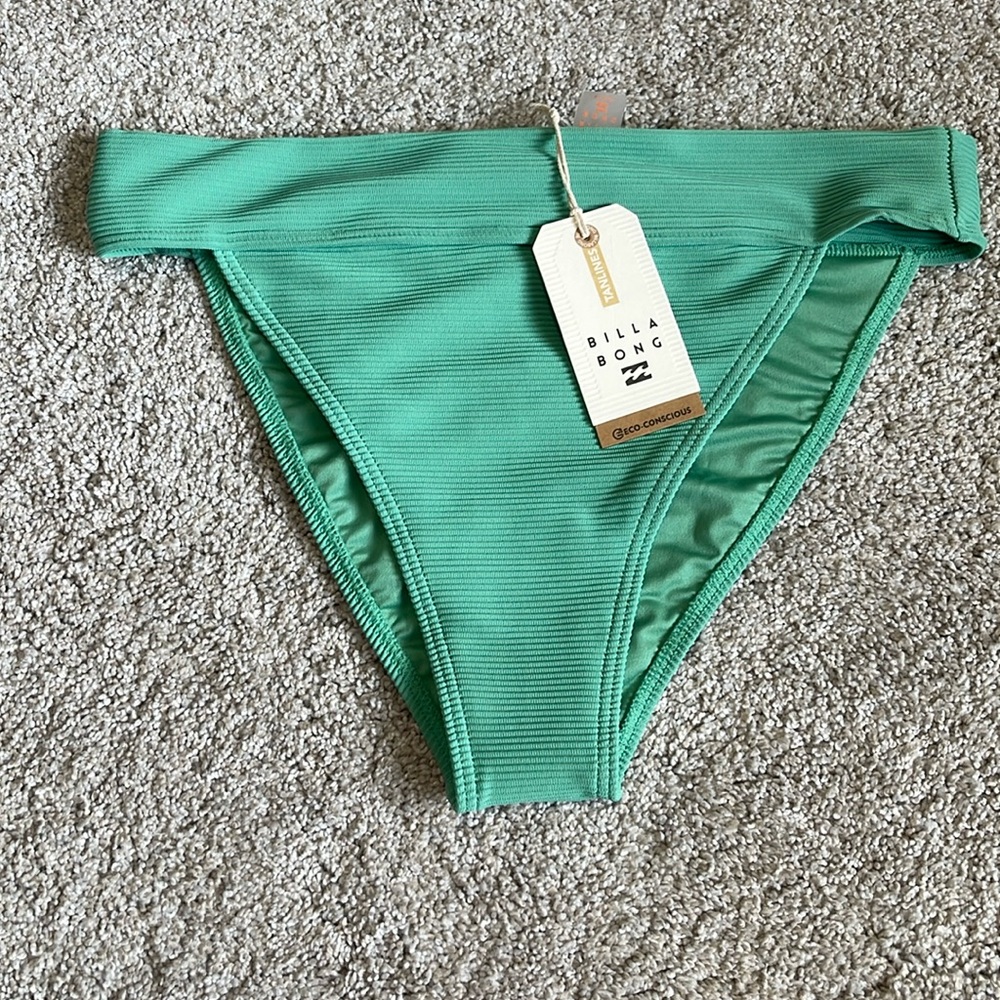 NWT Billabong Tanlines Aruba Bikini Bottom. XL/14
